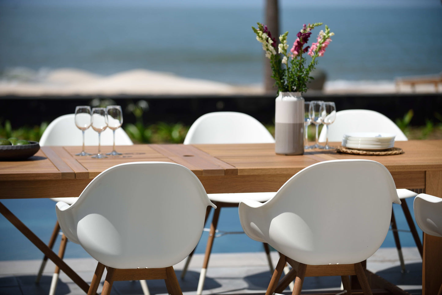 Leyland Table and 8 Chamonix Armchair Dining Set