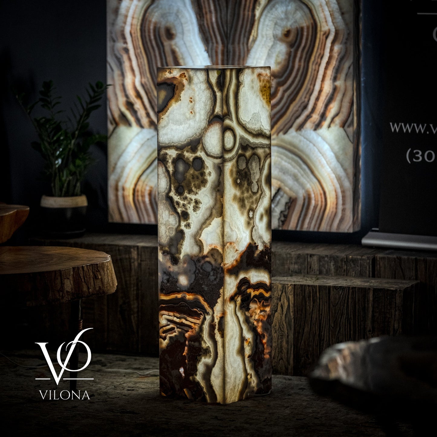 Sahara Onyx Floor Lamp - Exotic - Polished - Medium - 47.5"H x 12"W - Square - #4